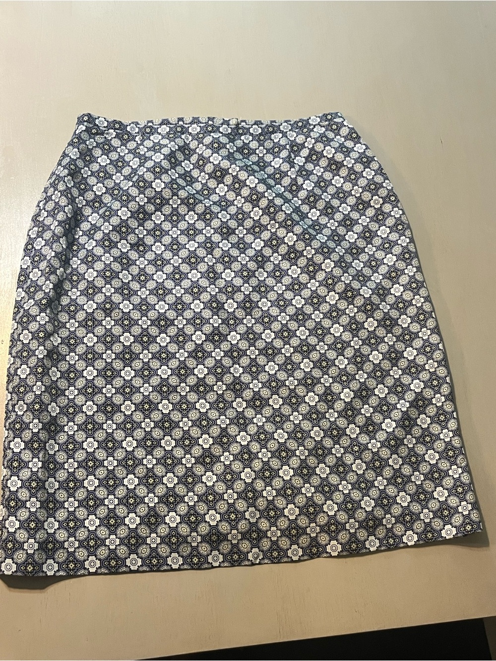 Vintage 90s Ann Taylor 100% Silk Geometric Floral Pencil Skirt Blue Size 6